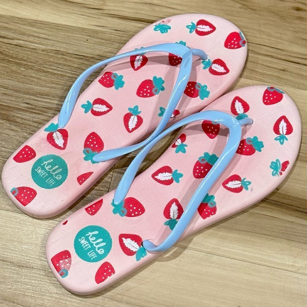 Hello Sweet Life Strawberry Flip Flops Sandals Women’s 11